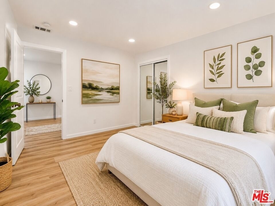 1267 W 85th Street - Photo 4