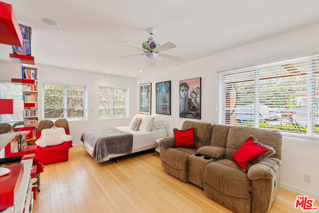 7122 Dume Drive - Photo 26