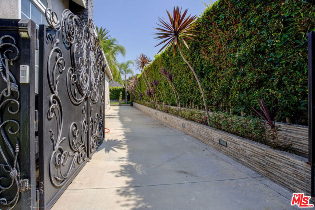 2228 Nella Vista Avenue - Photo 3