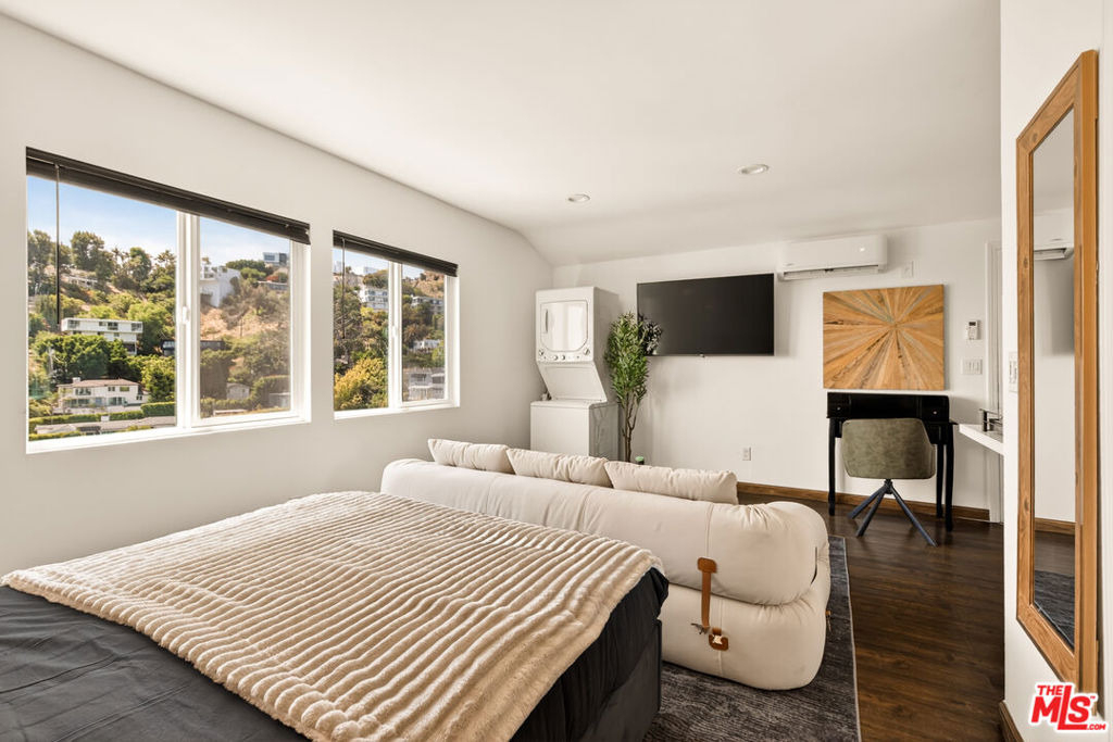 8810 Hollywood Boulevard - Photo 7