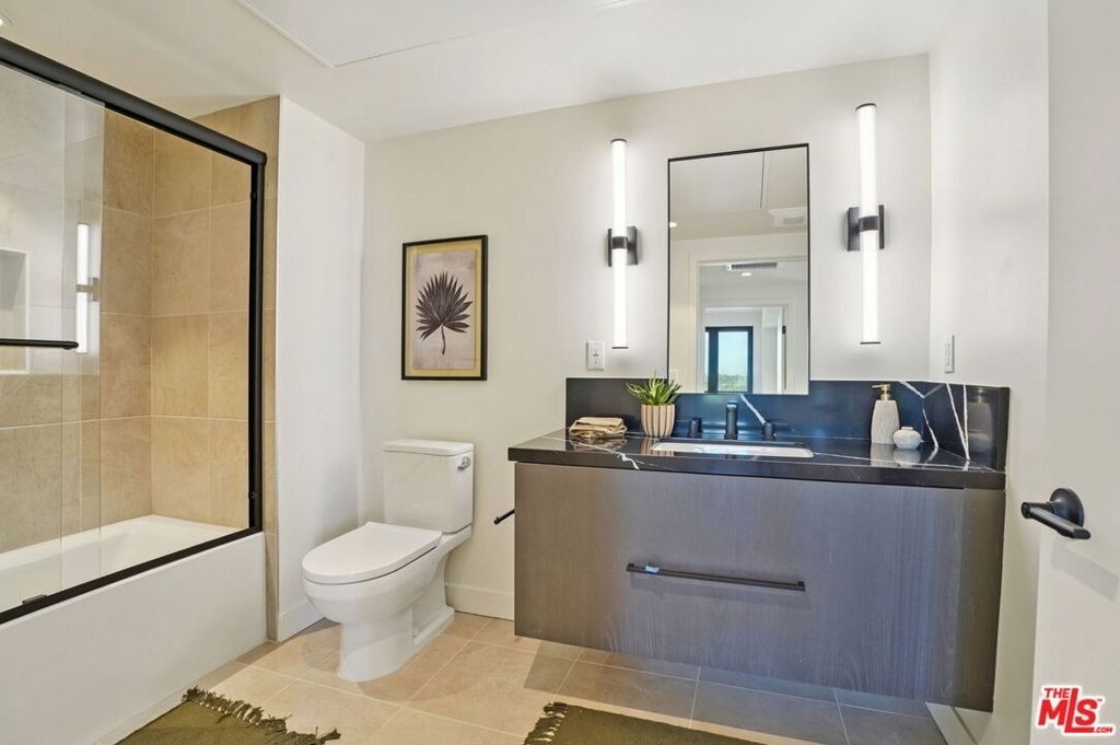 1110 S Spaulding Avenue - Photo 7