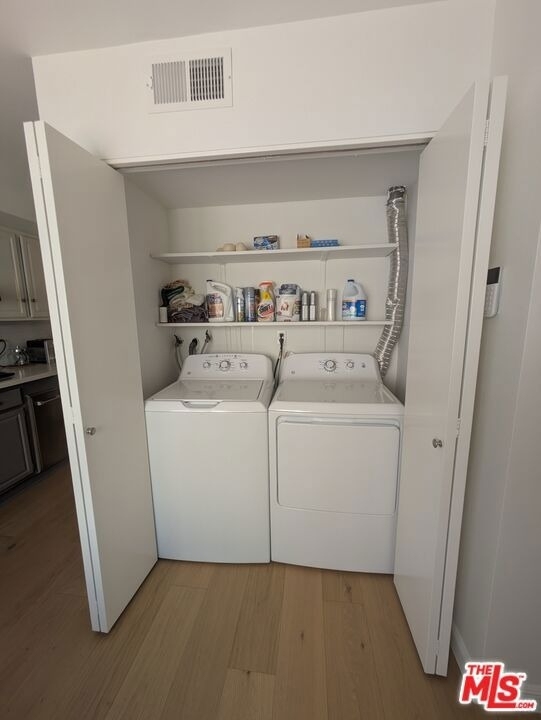 10600 Holman Avenue - Photo 3