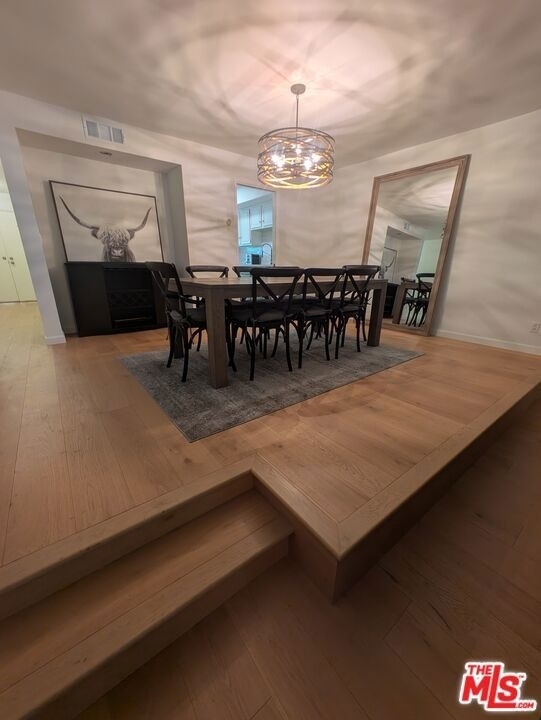 10600 Holman Avenue - Photo 4