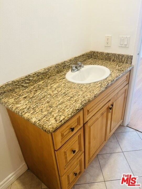 2337 W Gramercy Avenue - Photo 12