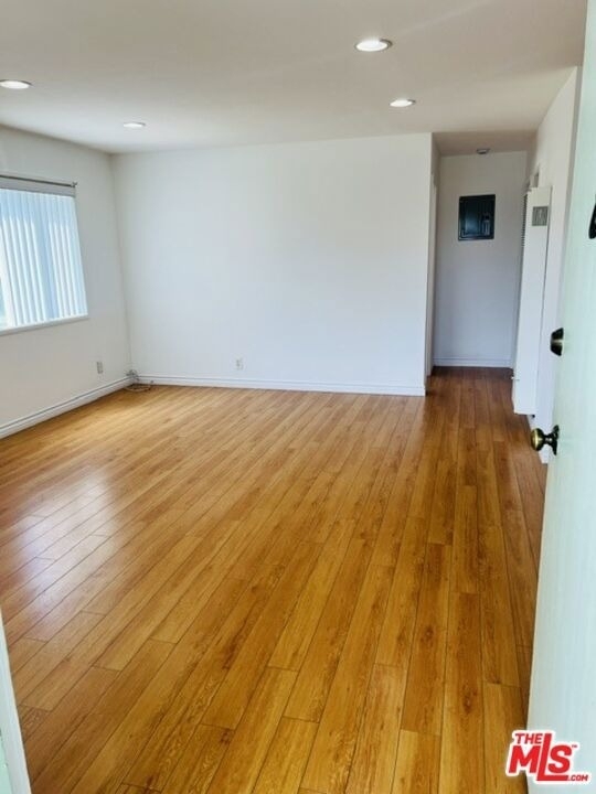 2337 W Gramercy Avenue - Photo 1