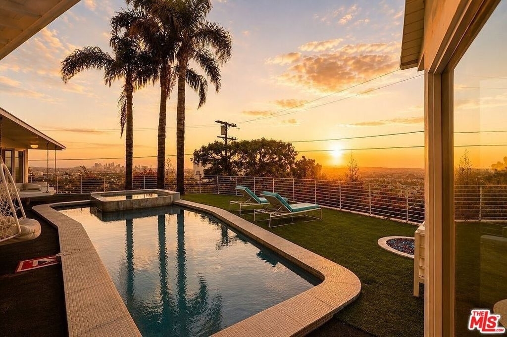 8411 Hollywood Boulevard - Photo 4