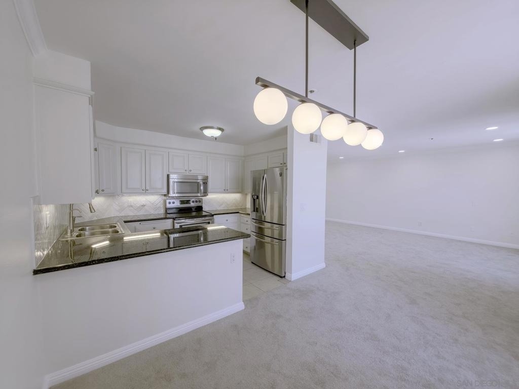 3939 Illinois St. - Photo 8