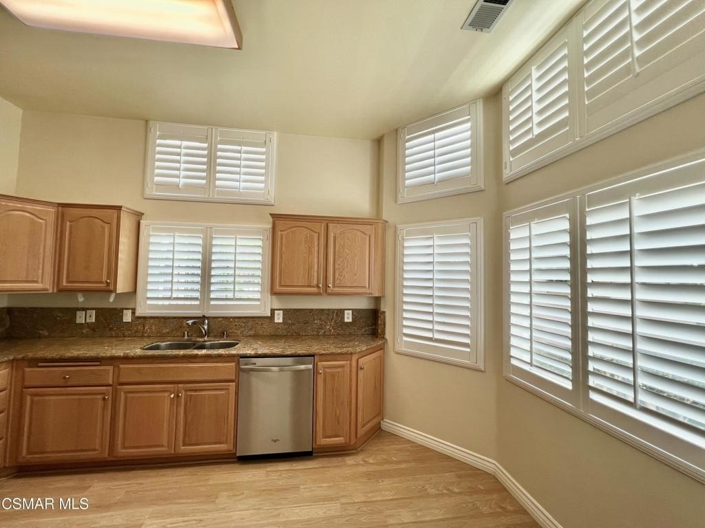 255 Skyline Drive - Photo 7
