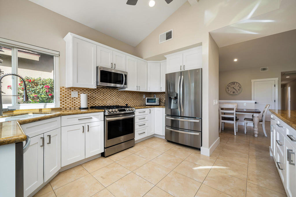 321 Bouquet Canyon Drive - Photo 12