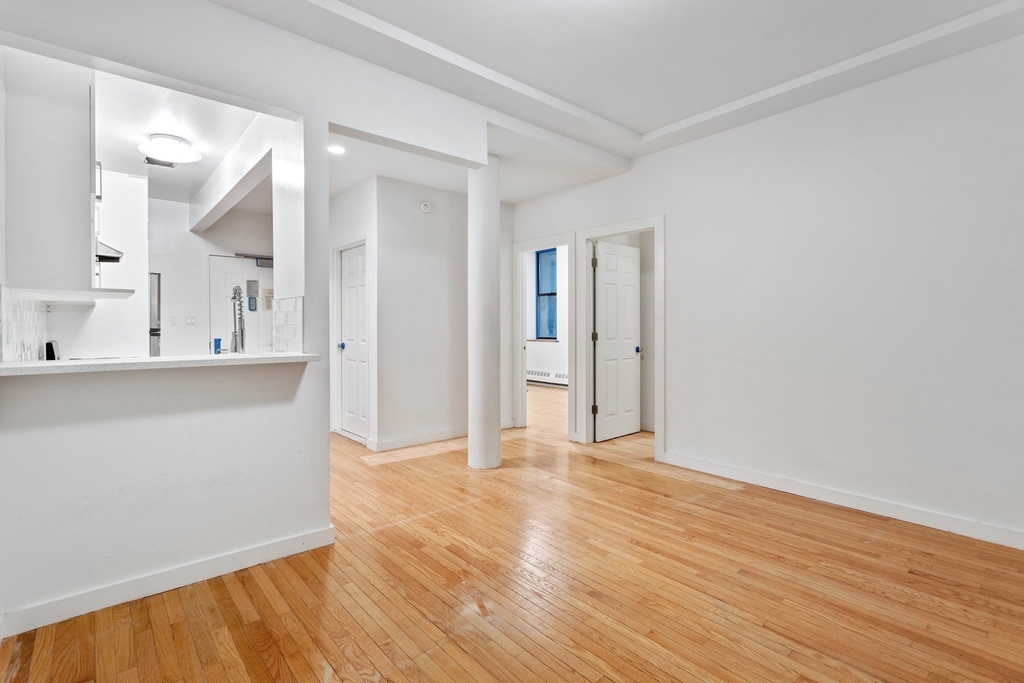 106 Fulton Street - Photo 4