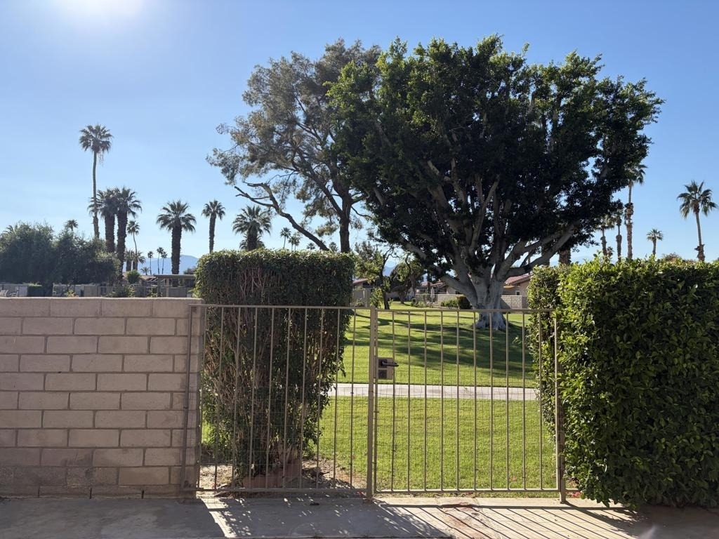 48939 Eisenhower Drive - Photo 30
