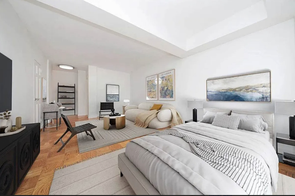  East 36th Street - Photo 1