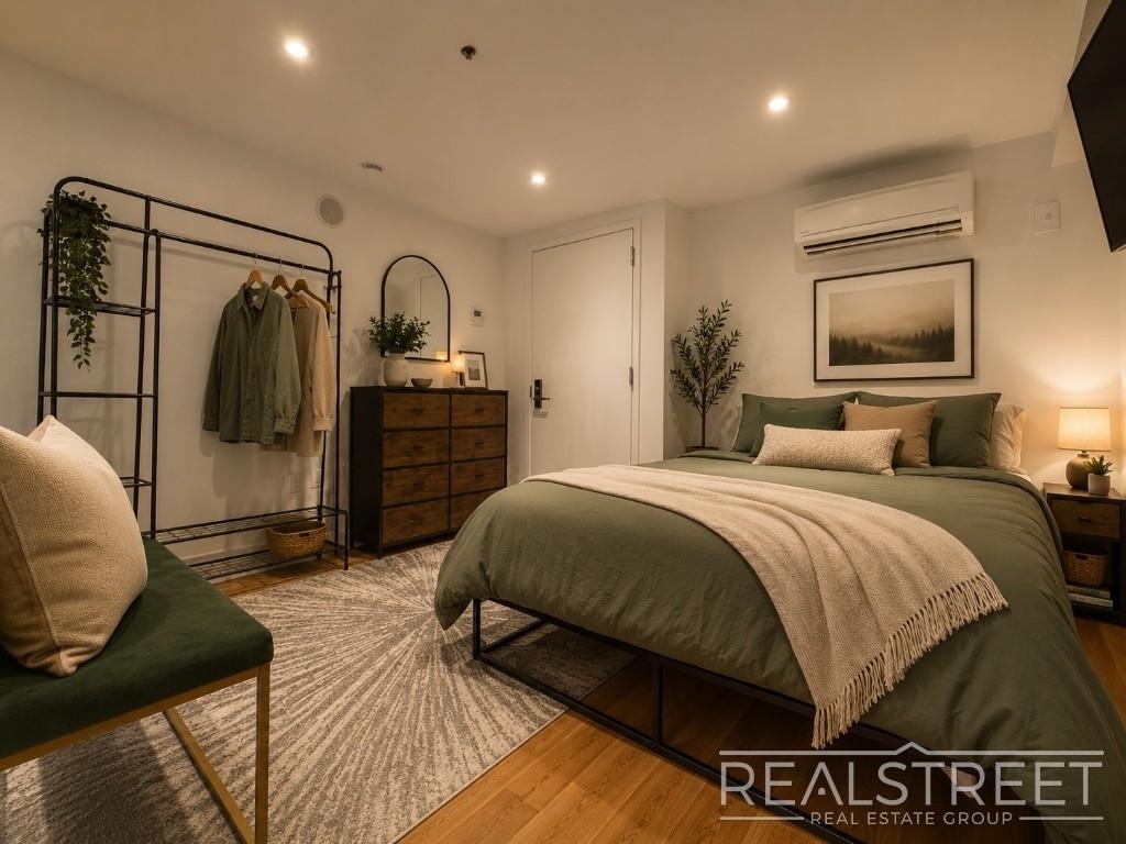 17 Monitor Street - Photo 3