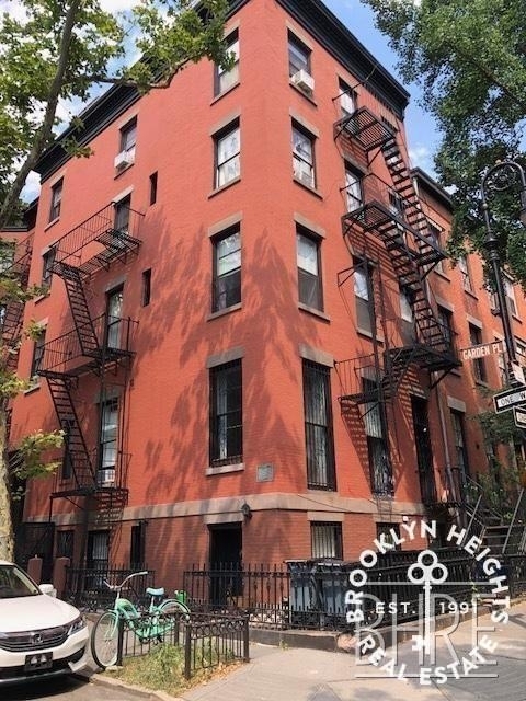 49 Garden Place - Photo 12