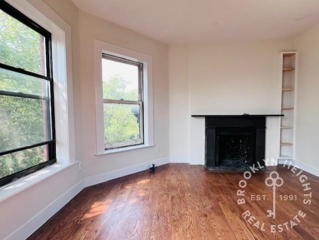 49 Garden Place - Photo 1