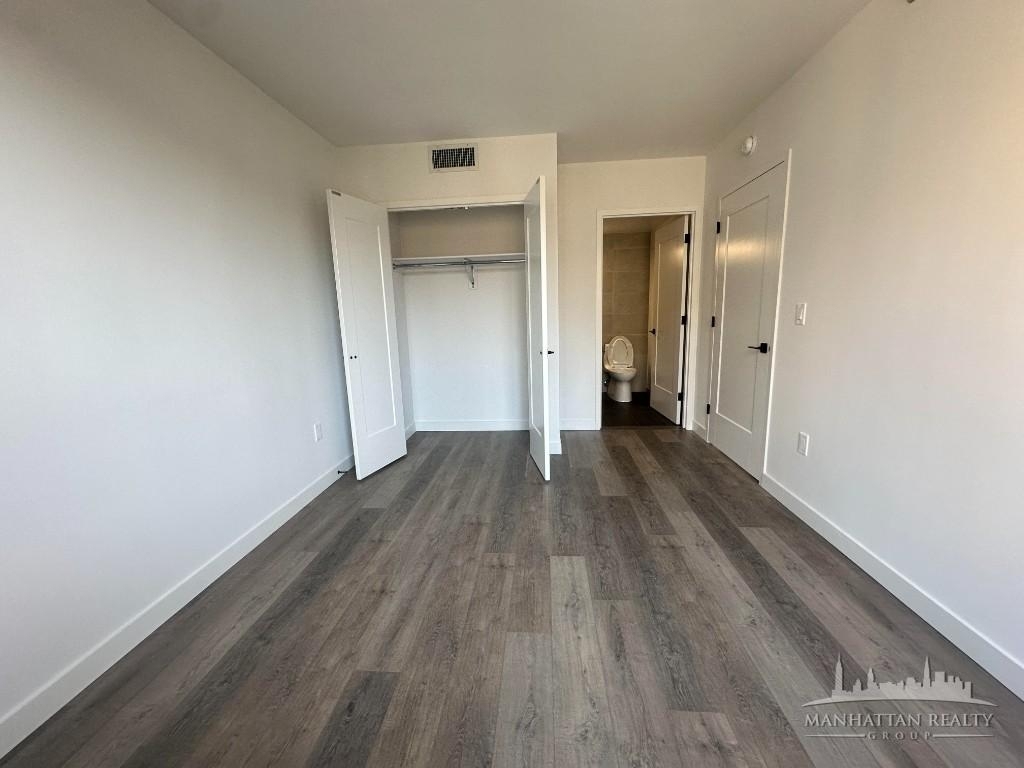 West 45 - Photo 2