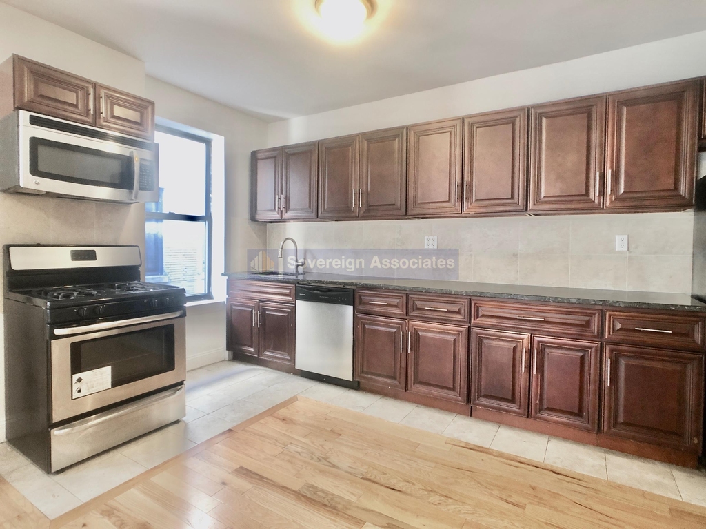 270 Fort Washington Avenue - Photo 11