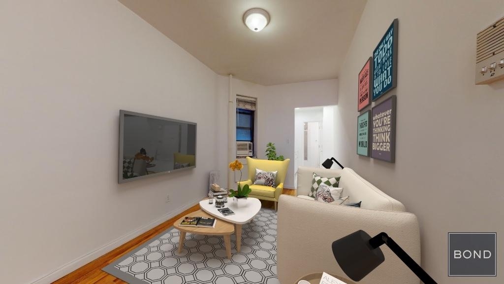 East 89 Street - Photo 1