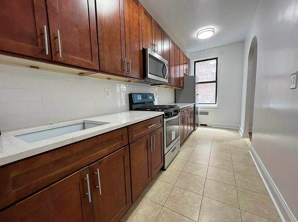 Judge Street - Photo 1