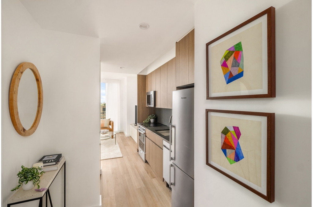 89  Dekalb Ave - Photo 3