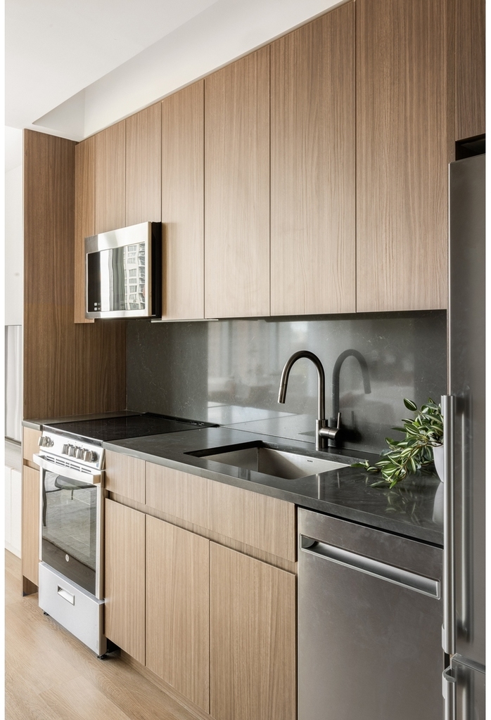 89  Dekalb Ave - Photo 2
