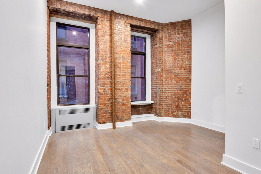 Madison Avenue - Photo 5
