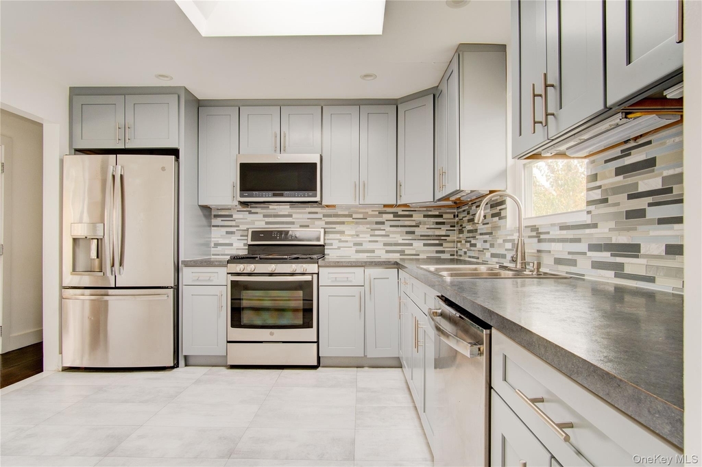 867 Bryant Street - Photo 6