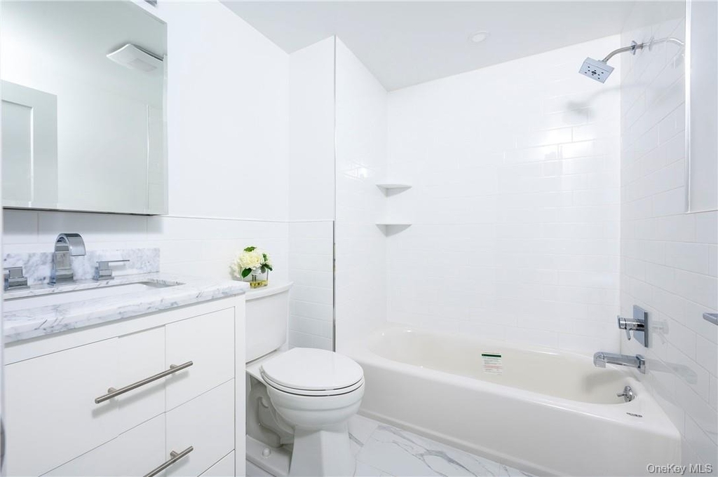 9 Todd Place - Photo 9
