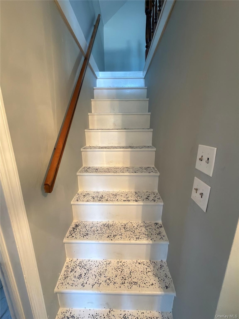18316 64th Avenue - Photo 9