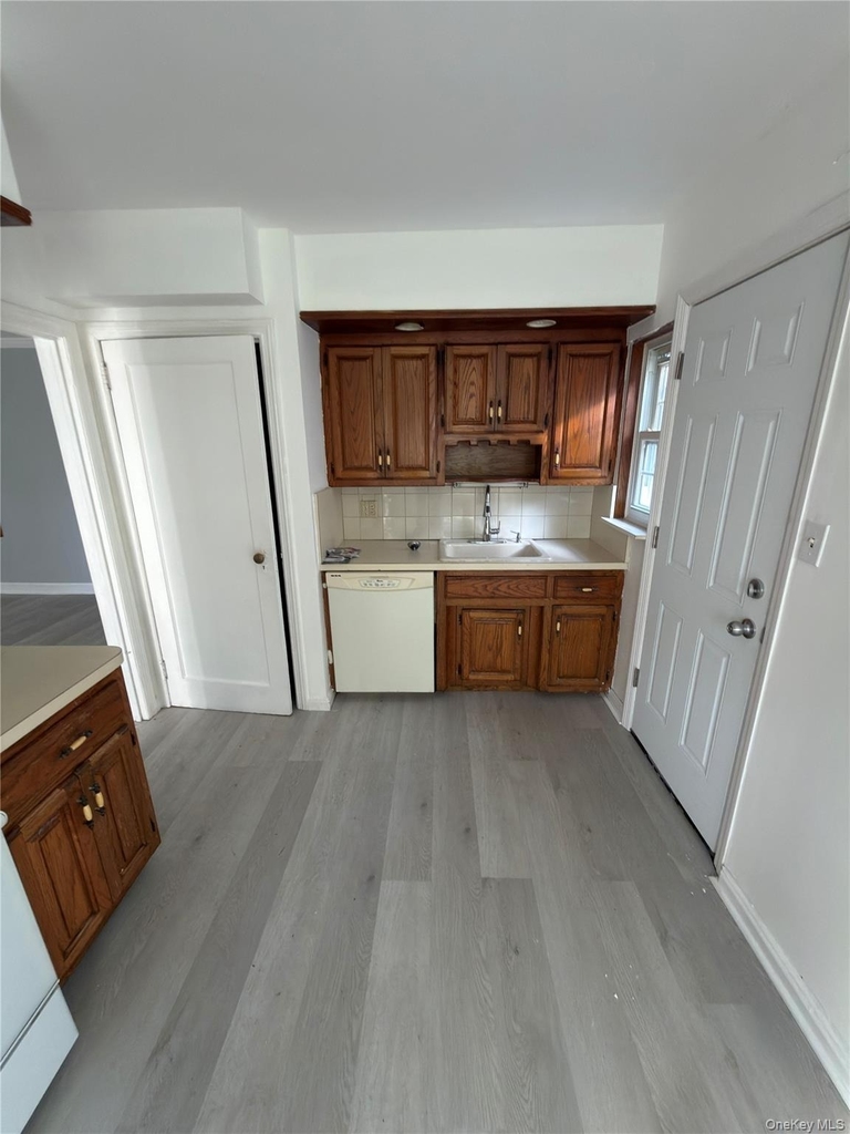 18316 64th Avenue - Photo 6