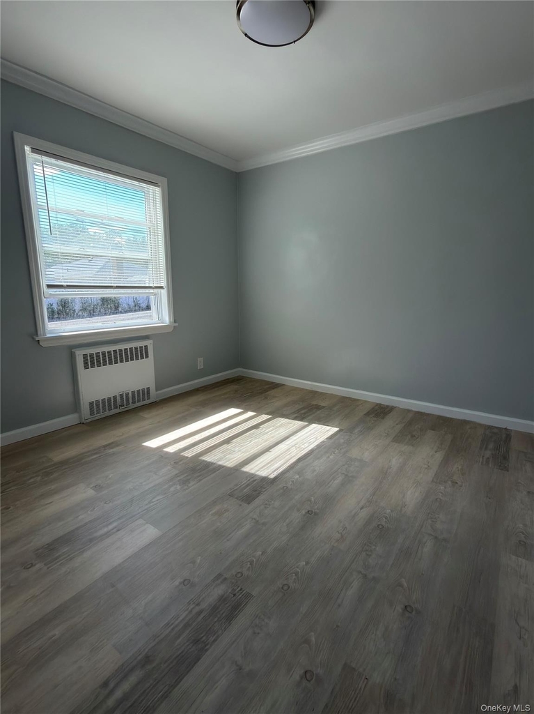 56-40 175 Place - Photo 10