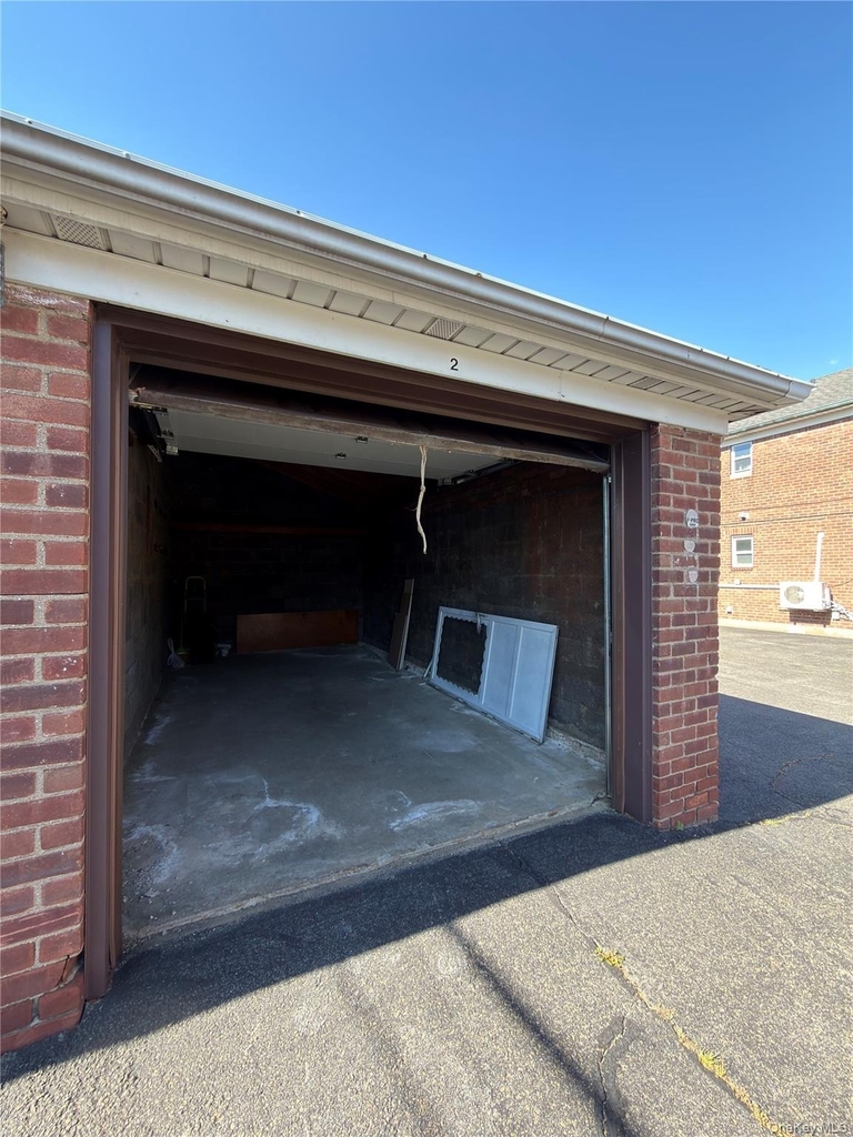 56-40 175 Place - Photo 16