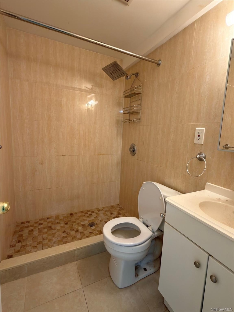 56-40 175 Place - Photo 5