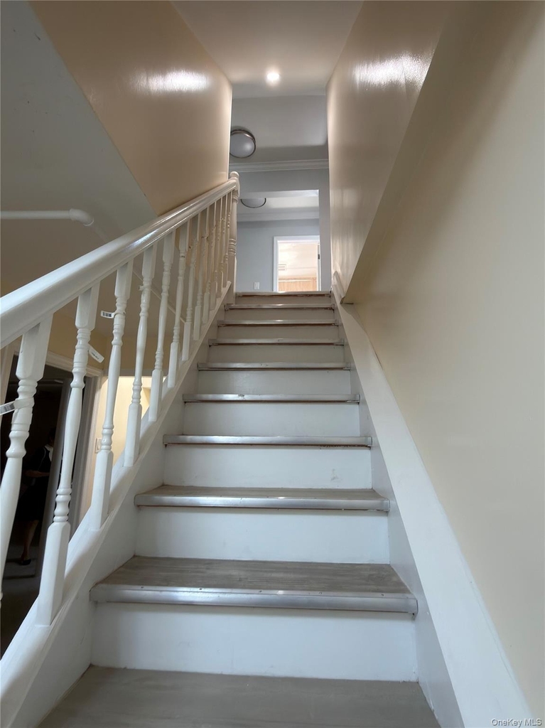 56-40 175 Place - Photo 7