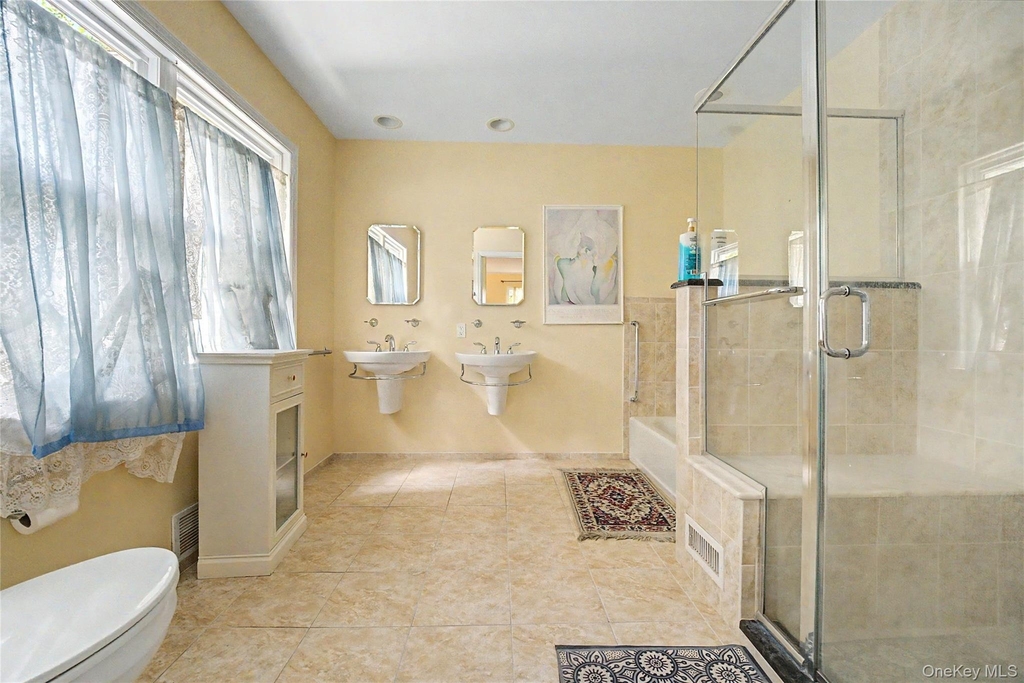 10 Hempton Road - Photo 14