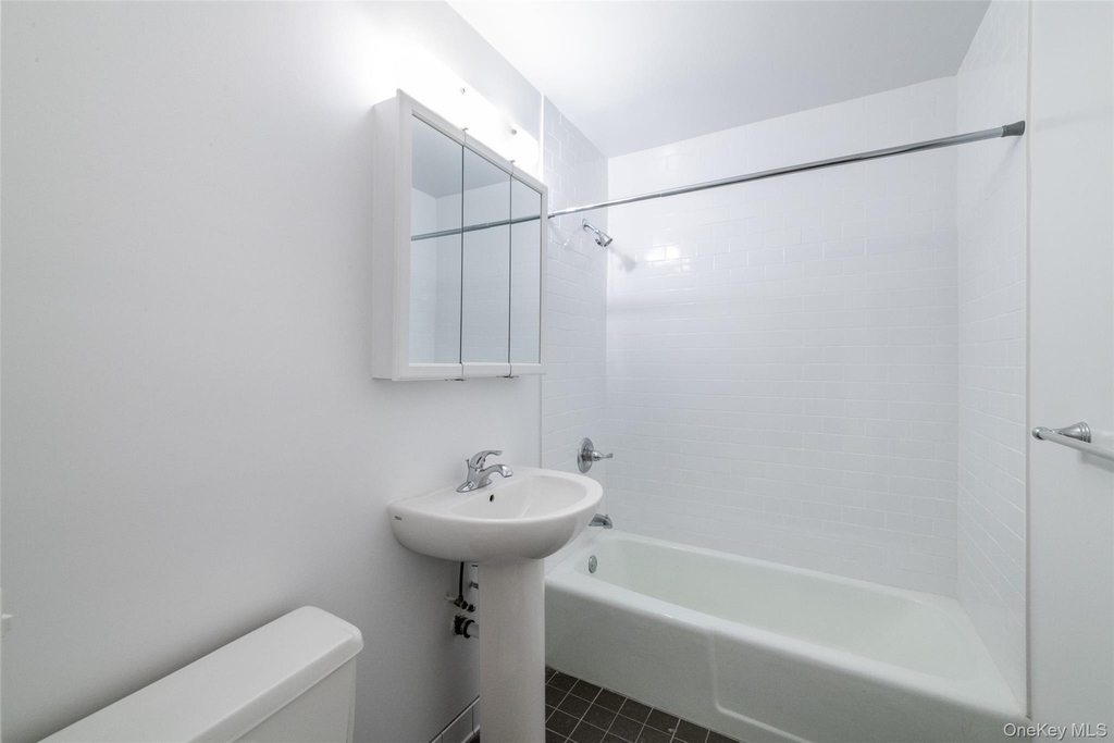 125 Lake Street - Photo 14