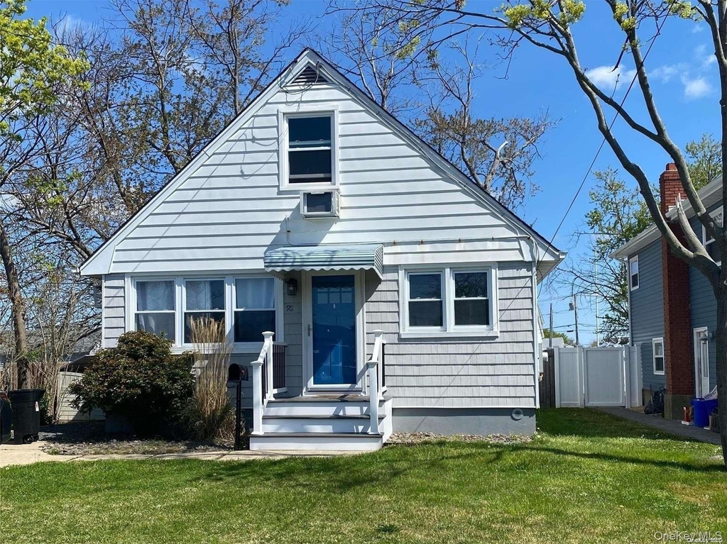 98 North Road - Photo 0