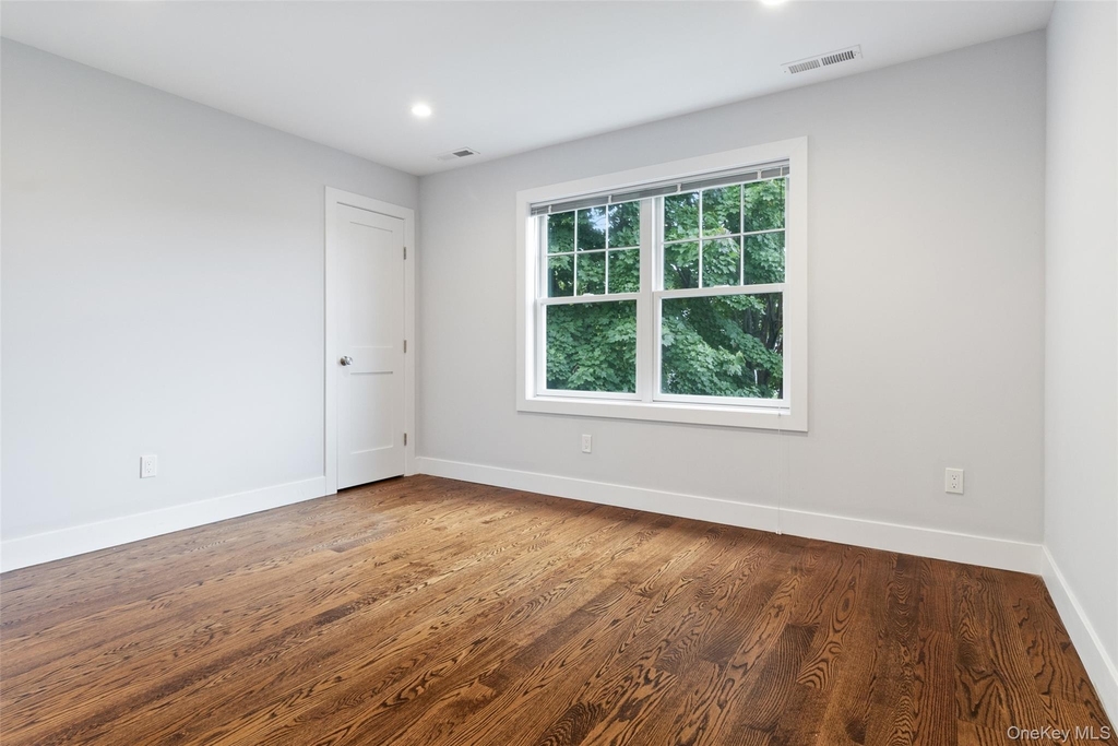 44-46 Ellsworth Avenue - Photo 15