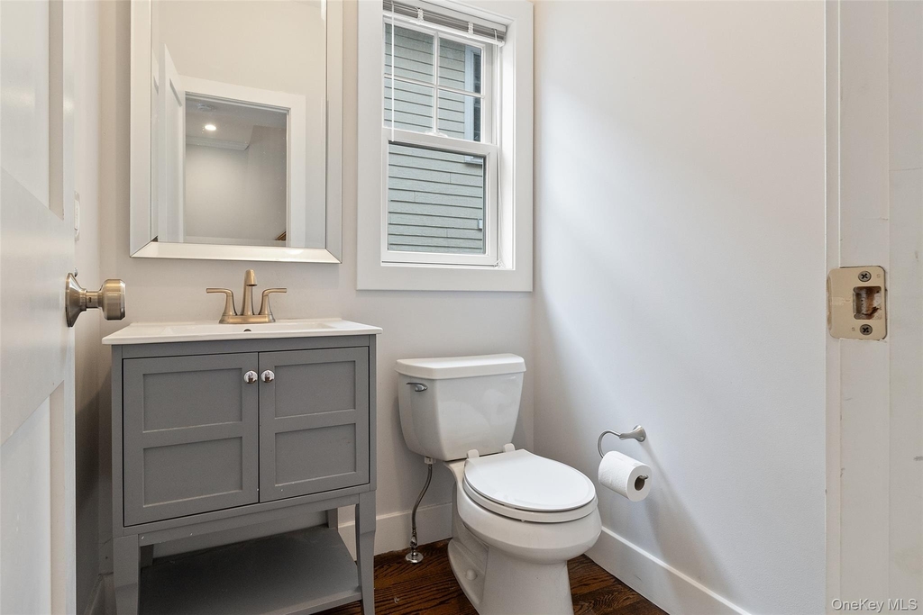 44-46 Ellsworth Avenue - Photo 8