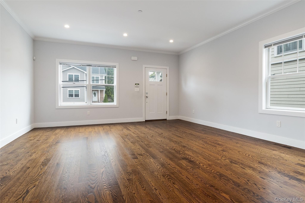44-46 Ellsworth Avenue - Photo 7