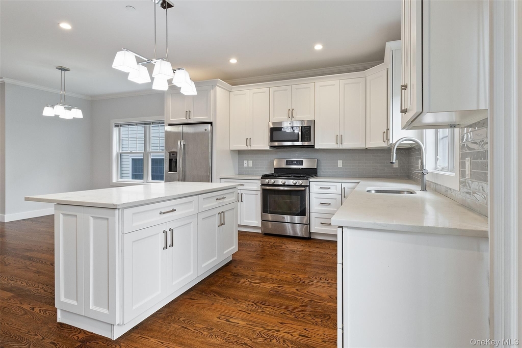 44-46 Ellsworth Avenue - Photo 5