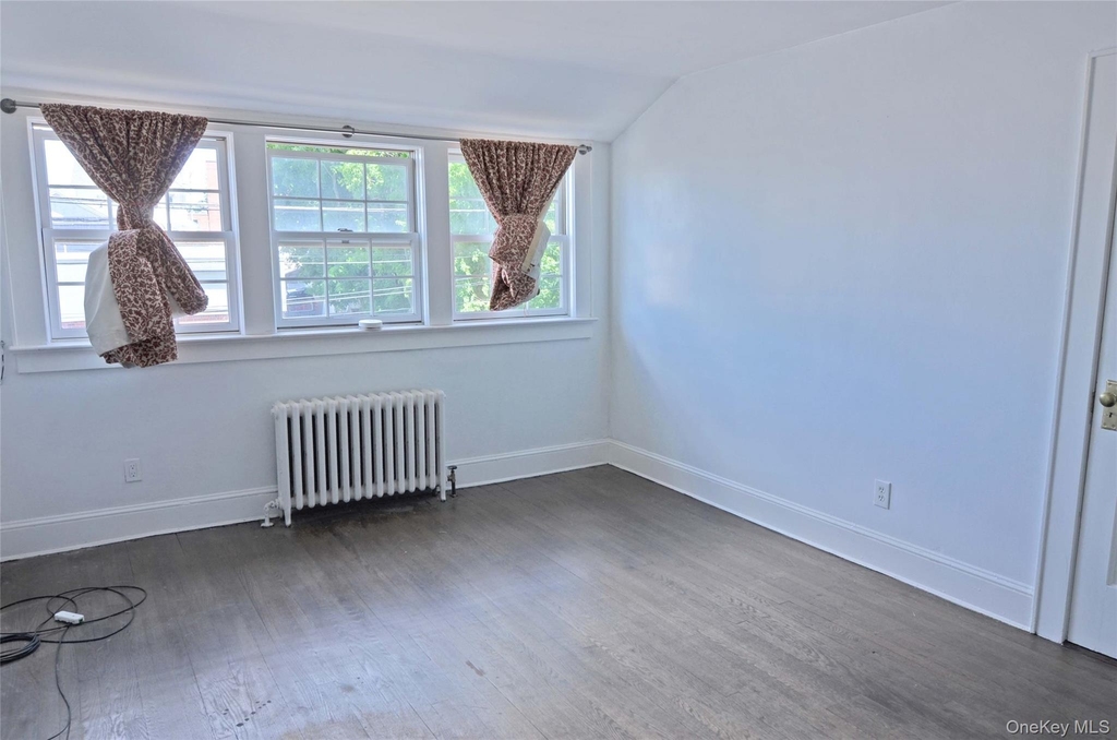 2 Second Avenue - Photo 3