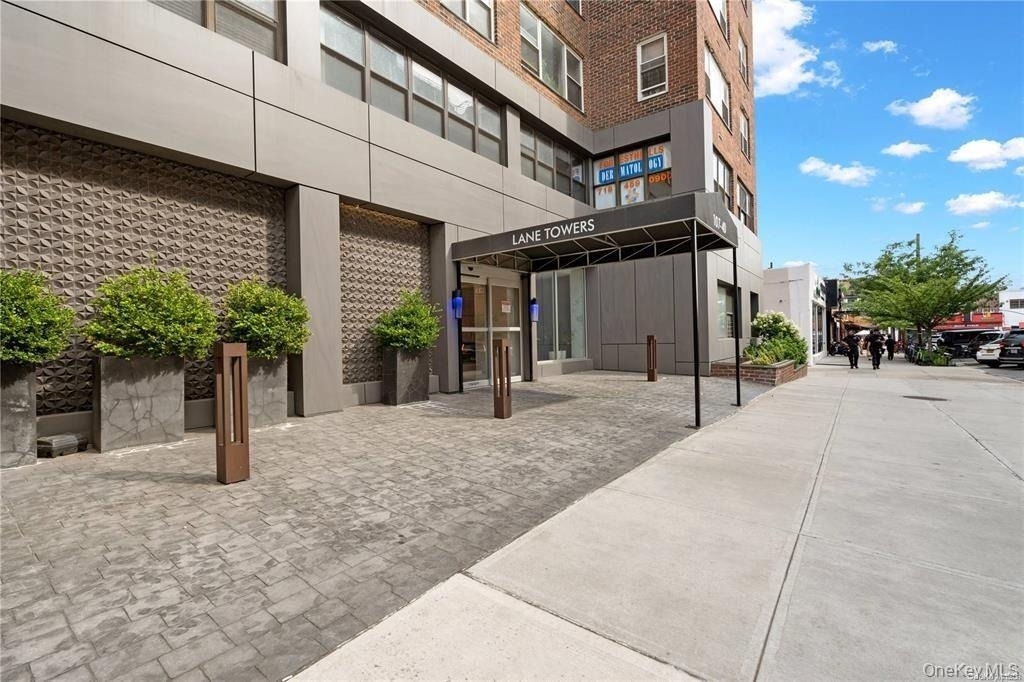 107-40 Queens Boulevard - Photo 25