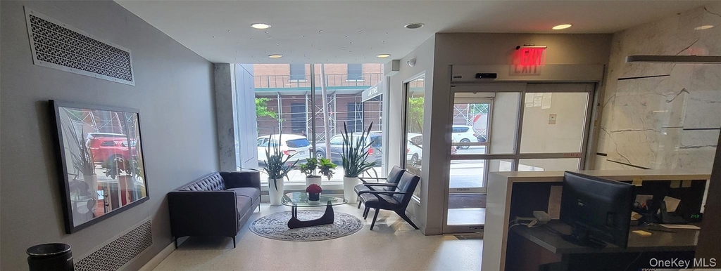 107-40 Queens Boulevard - Photo 23