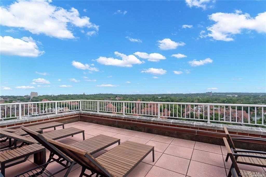 107-40 Queens Boulevard - Photo 26