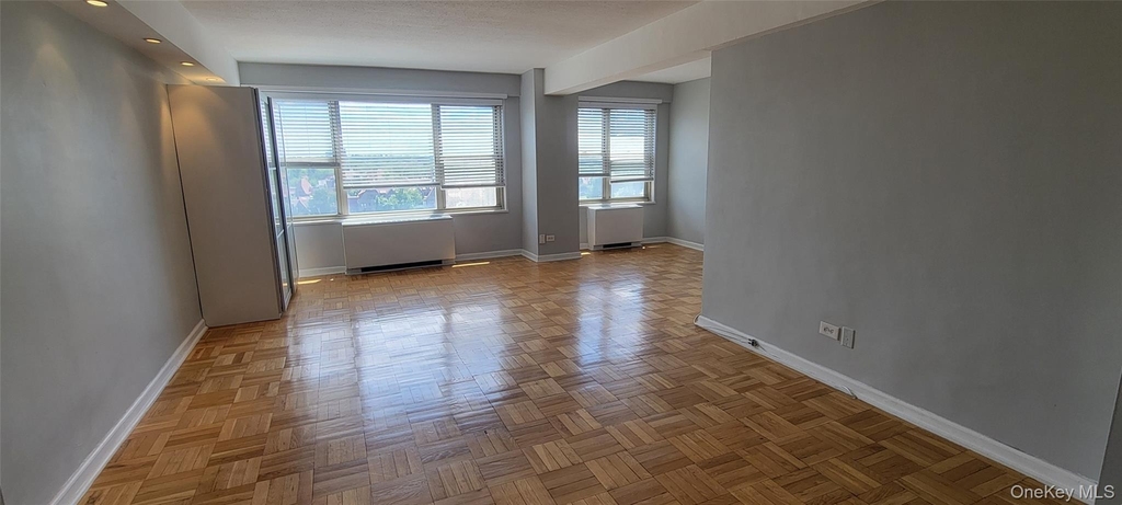 107-40 Queens Boulevard - Photo 4