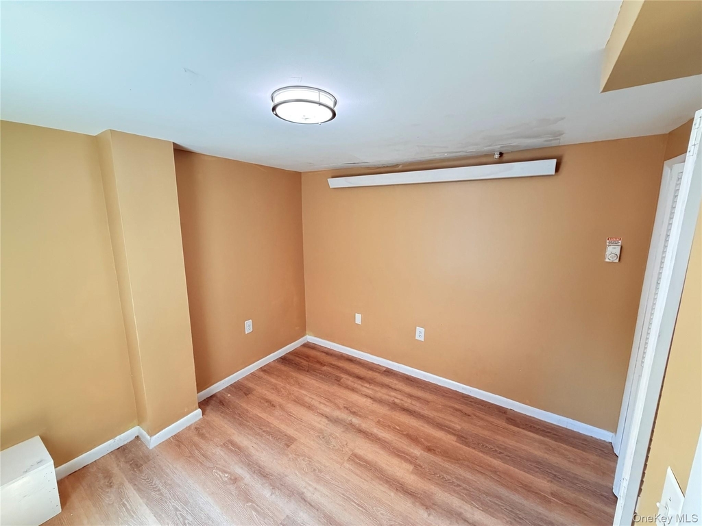 188 Spring Street - Photo 15
