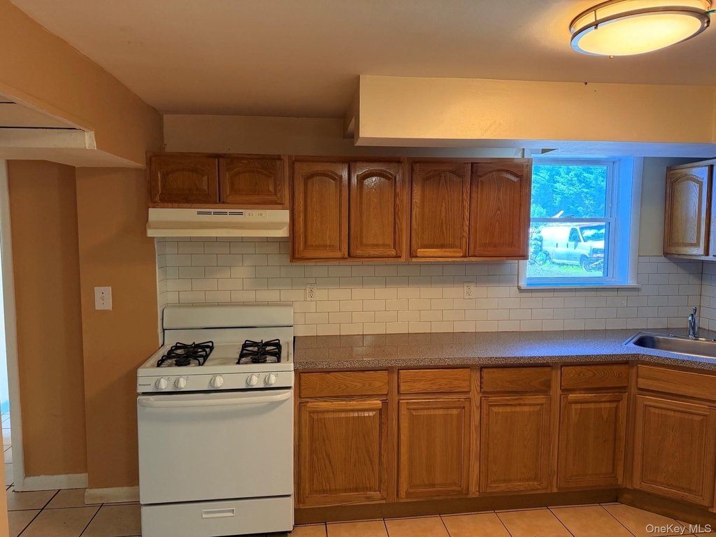 188 Spring Street - Photo 4