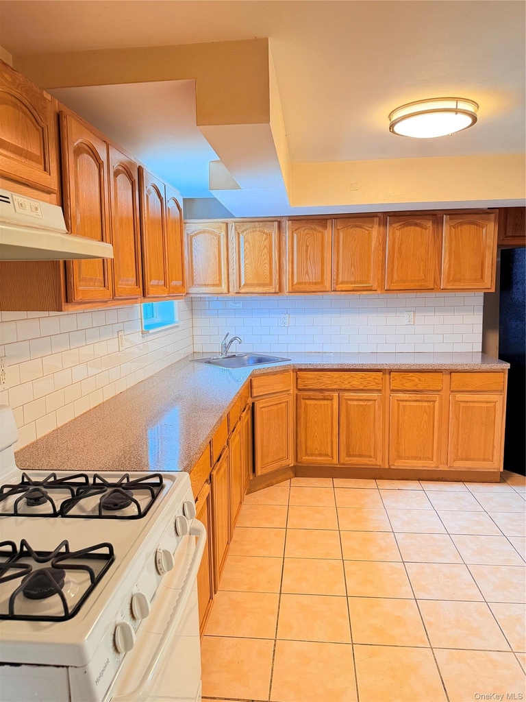 188 Spring Street - Photo 3
