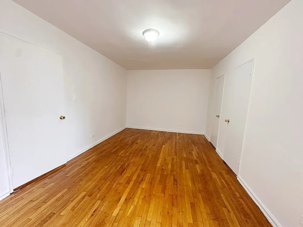 9303 Shore Road - Photo 9